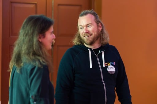 Antti Merilehto has a discussion with Jemma Issroff