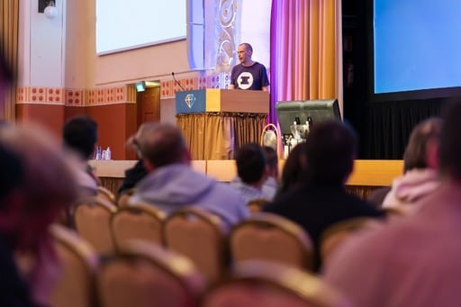 Vesa Vänskä presents